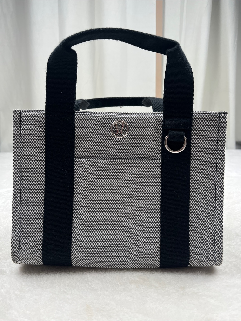 Lululemon Two-Tone Canvas Mini Tote Bag 4.5L Anchor Light Ivory Black